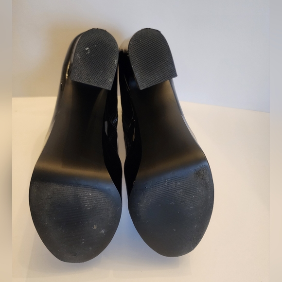 Steve Madden Passion Black Patent Booties Size 10M - Picture 3 of 6
